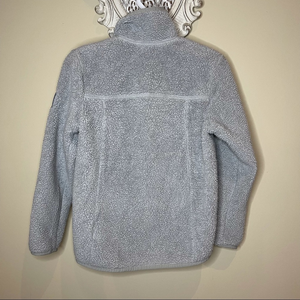 The North Face Sherpa Fleece for Girls. E-1 - Picture 2 of 6
